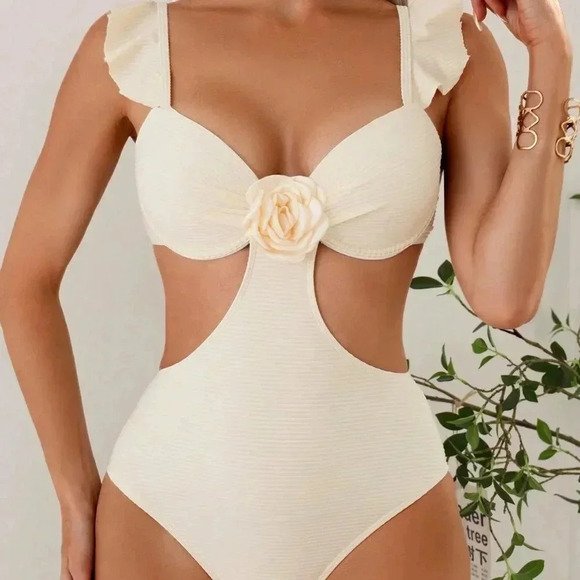 Beige Women's Beach Hollow Out 3d Rose Design One Piece Swimsuit - Picture 5 of 5